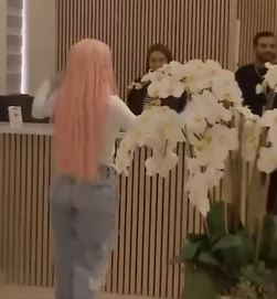 YAILIN QUERÍA VERSE MAS BELLA