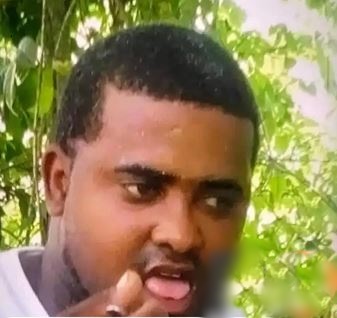 A SU EXPAREJA Y A SU SUEGRA