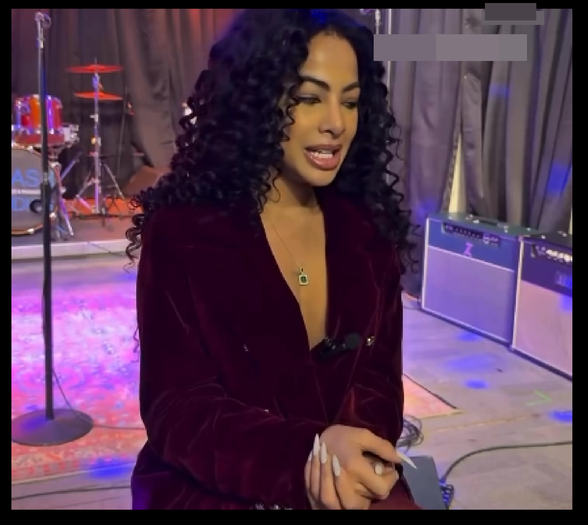 YAILIN ROMPIO ANOCHE