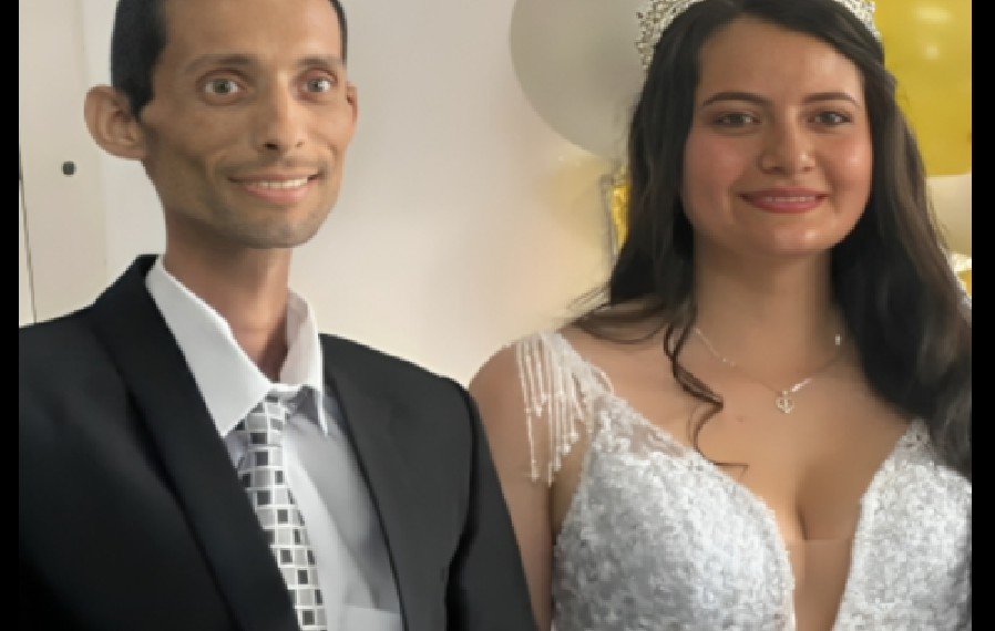 SE CASÓ POCO ANTES DE FALLECER