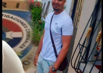 UNOS ANGELITOS A UN JOVEN