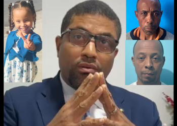 EL ABOGADO SALE CORRIENDO