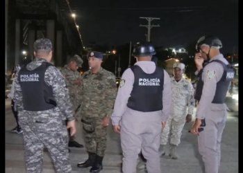 BUSCAN AL ANGELITO LLAMADO ALEX VEJE